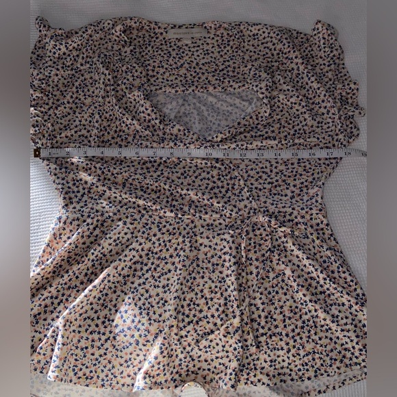 Women’s MONTEAU Los Angeles V neck peplum top size Large - Picture 4 of 9